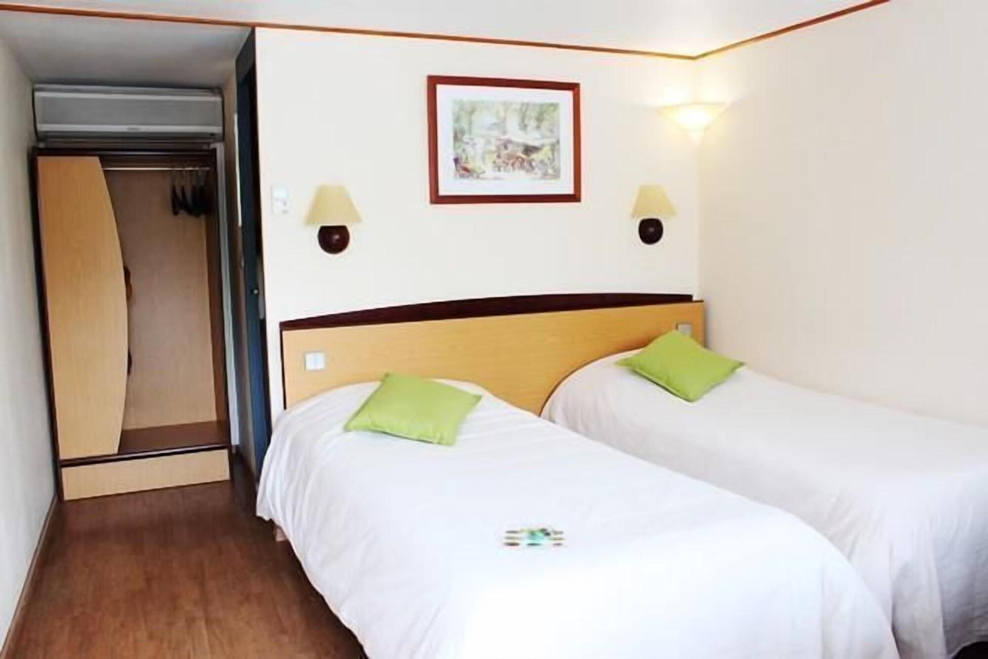 Campanile Saumur Zimmer foto
